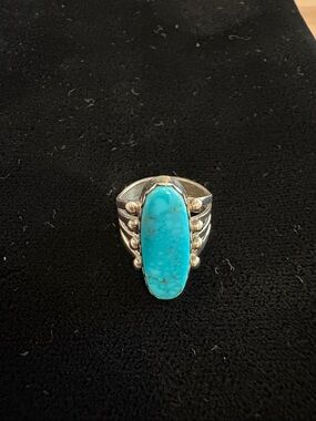 Sterling Silver Turquoise Oval Statement Ring - Bright Turquoise